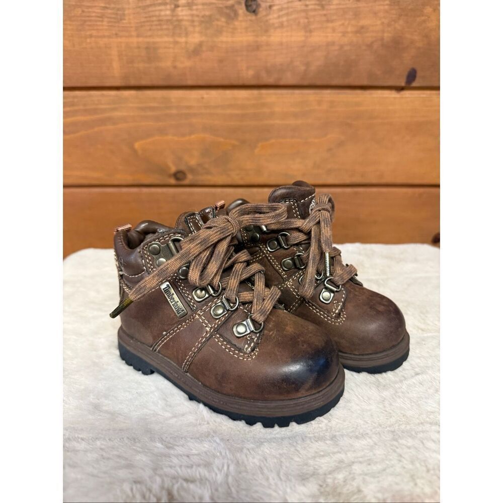 Timberland Boys Toddler Chukka Boots Sz 6 NIB